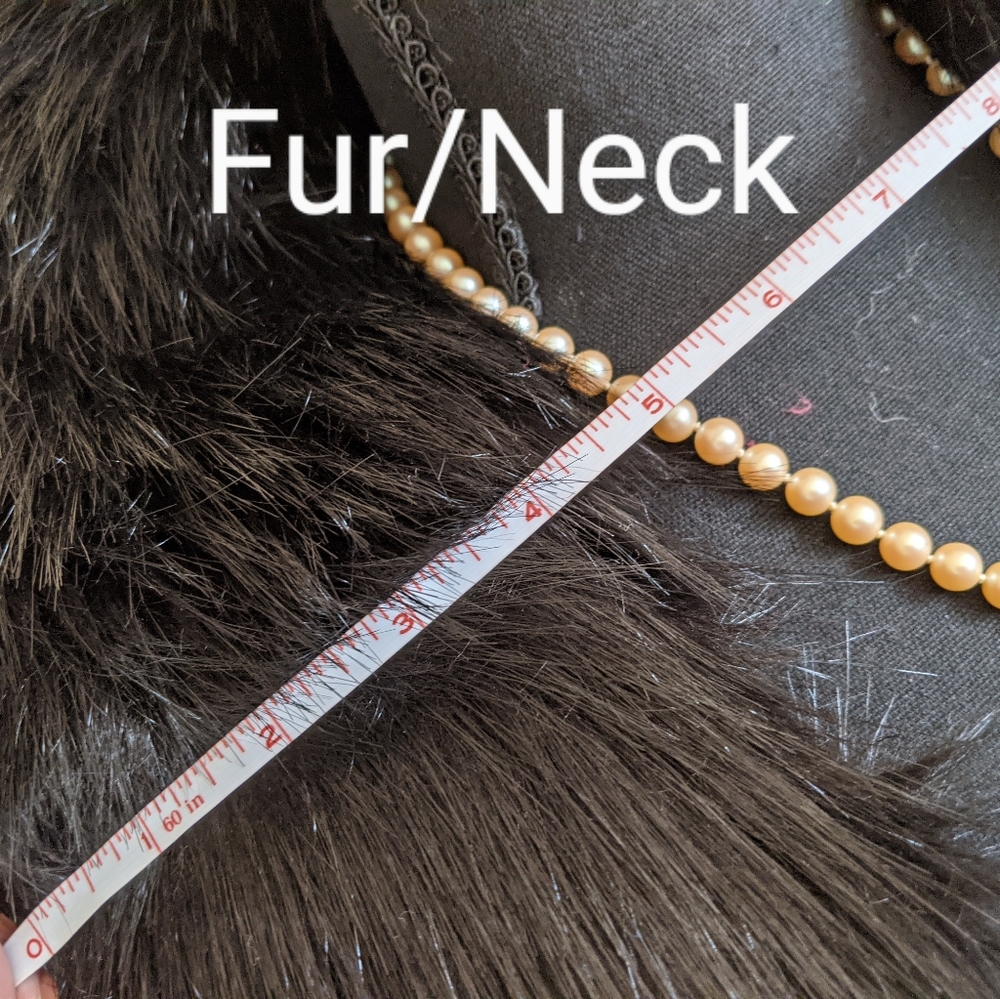 Faux Fur/Leather Vest - Picture 12 of 13
